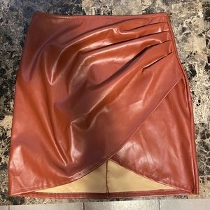 Women’s Windsor skirt size medium